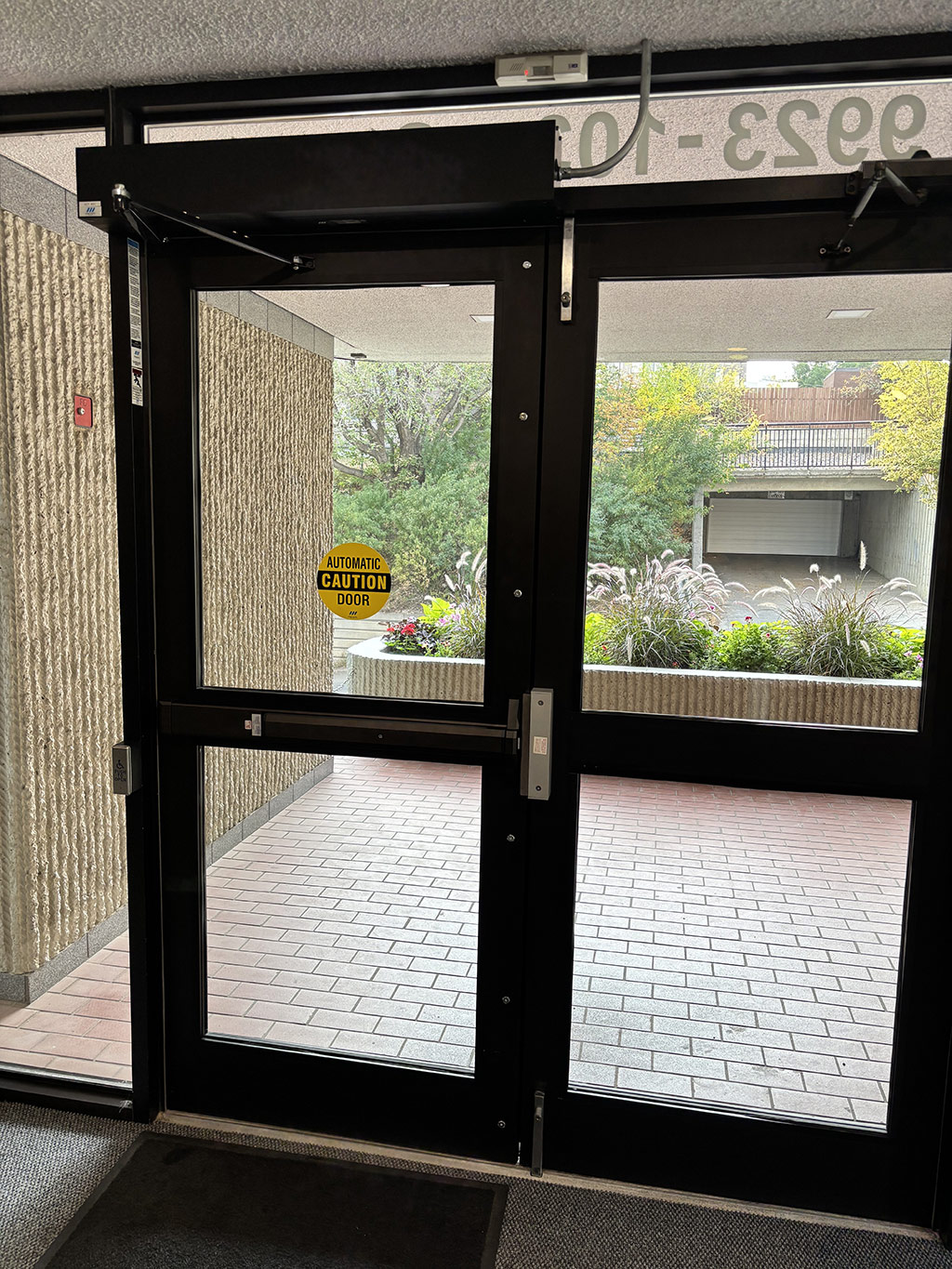 Automatic door operators condo 2