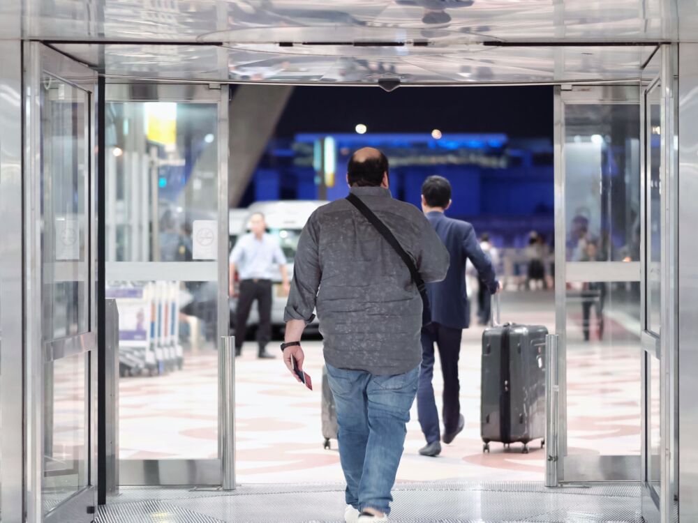 How to Choose the Right Commercial Automatic Door